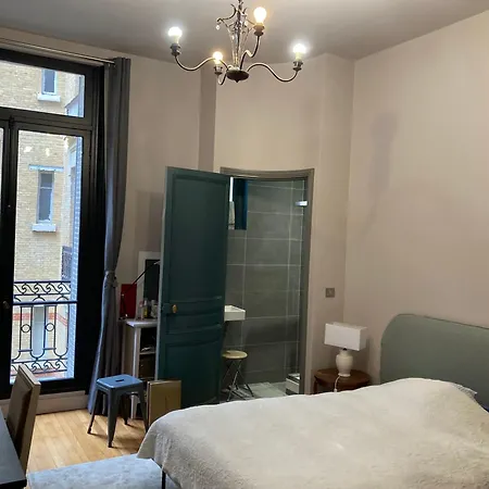 De Standing Apartment Paris